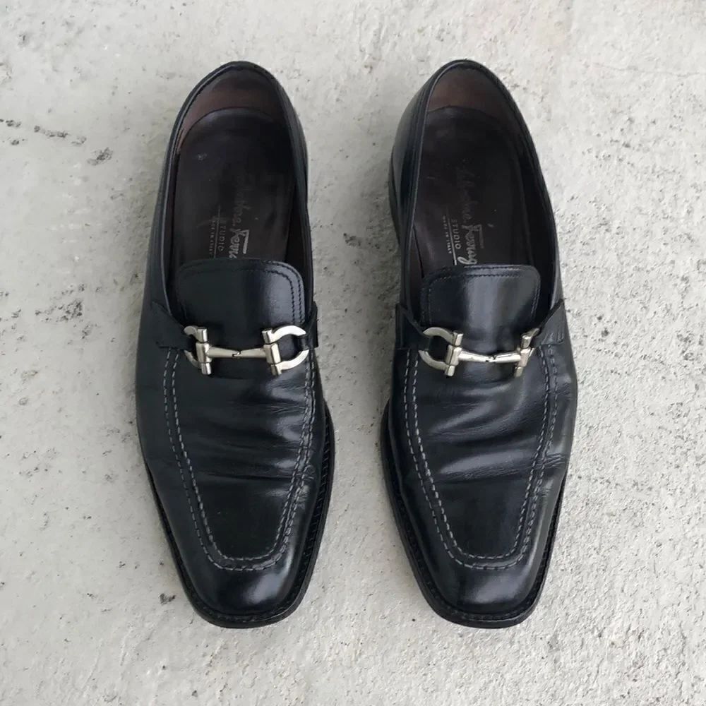 Ferragamo leatoLoafers